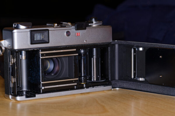 Canonet 28 en superbe état, entièrement fonctionnel avec pellicule Kodak Portra 160 et pile neuve – Image 6