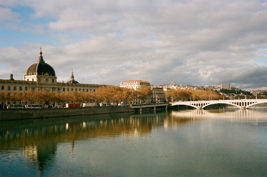 Balade argentique à Lyon avec le Canonet et la Kodak Portra 400 7 0022 15A