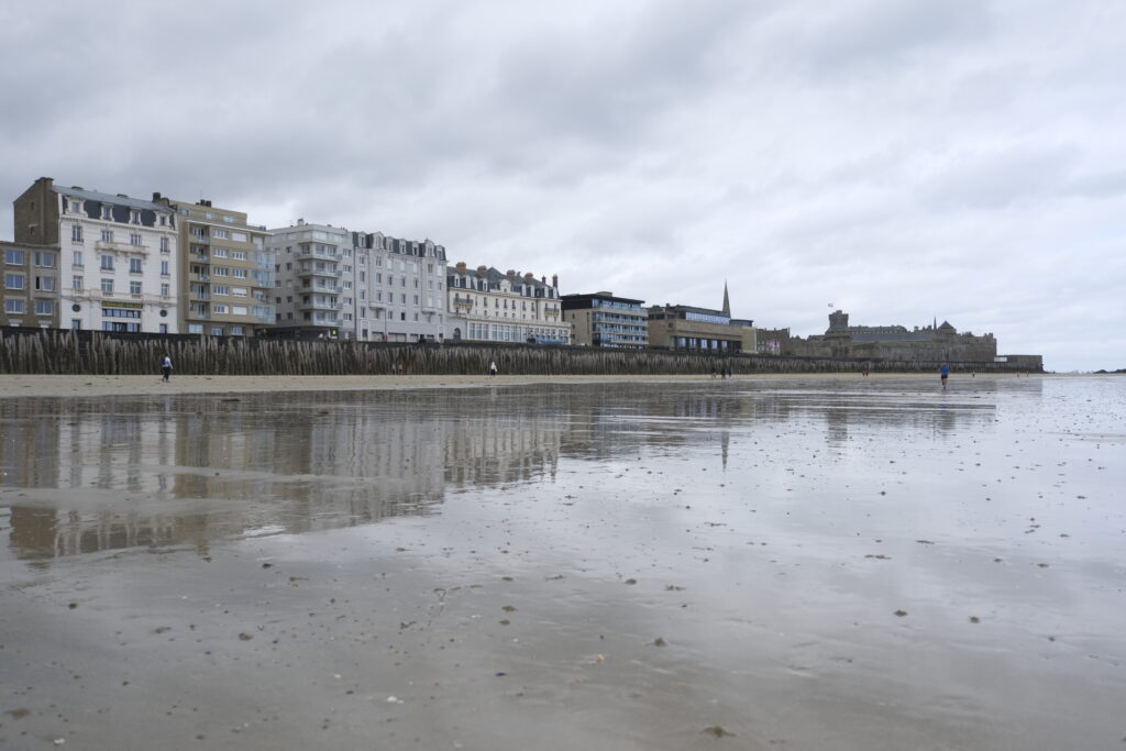 Saint-Malo et Dinan : entre remparts, cafés fous et gourmandise bretonne 3 DSF0525