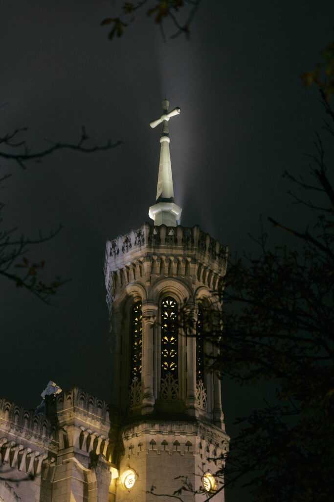 Lyon en pose longue : une nuit sous les lumières de la ville 3 DSF1995 1